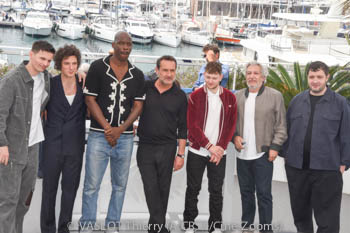 Raphaël Quenard, Vincent Lacoste, Jean-Pascal Zadi, Gilles Lellouche, Anthony Bajon, Alain Chabat, Karim Laklou 