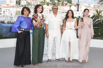 Amineh Arani, Mahsa Rostami, Mohammad Rasoulof, Setareh Maleki, Niousha Akhshi 