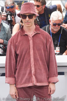 Jeremy Strong