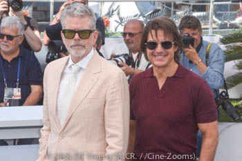 Christopher Mcquarrie, Tom Cruise 