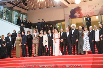 Ariadna Cabrol, Zinedine Soualem, Cécile de France, Julia Piaton, Vincent Macaigne, Santiago Amigorena, Suzanne Lindon, Cédric Klapisch, Sara Giraudeau, Cassandra Cano, Bruno Levy, Valentin Campagne