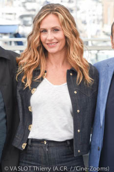 Cécile De France