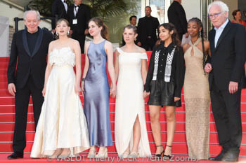 Jean-Pierre Dardenne, Elsa Houben, Babette Verbeek, Janaïna Halloy Fokan, Samia Hilmi, Lucie Laruelle, Luc DardenneJean-Pierre Dardenne, Elsa Houben, Babette Verbeek, Janaïna Halloy Fokan, Samia Hilmi, Lucie Laruelle, Luc Dardenne