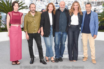 Sara Giraudeau, Vincent Macaigne, Julia Piaton, Cédric Klapisch, Cécile de France, Zinedine Soualem