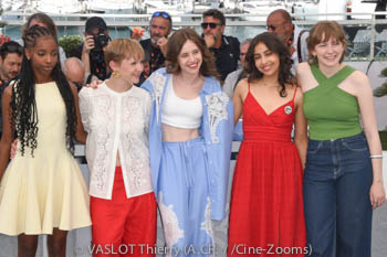 Lucie Laruelle, Janaïna Halloy, Babette Verbeek, Samia Hilmi, Elsa Houben