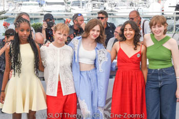 Lucie Laruelle, Janaïna Halloy, Babette Verbeek, Samia Hilmi, Elsa Houben
