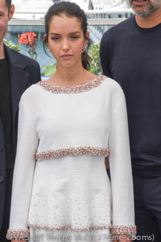 Lyna Khoudri