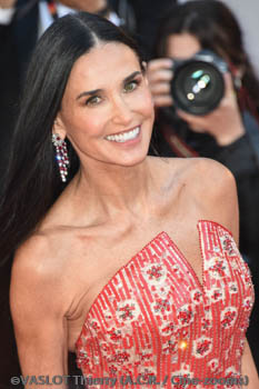 DEMI MOORE DEMI MOORE