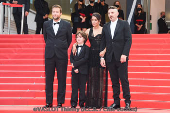 Joachim Lafosse, Gabriel Merz Chammah, Leila Bekhti, Damien Bonnard