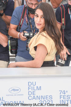 LEILA BEKHTI