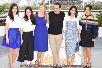 Mélanie Doutey, Noee Abita, Virginie Efira,  Gilles Lellouche, Leila Bekhti, Marina Fois