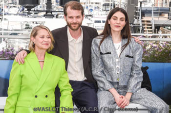 Trine Dyrholm, Magnus von Horn, Vic Carmen Sonne