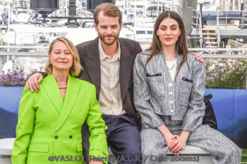 Trine Dyrholm, Magnus von Horn, Vic Carmen Sonne