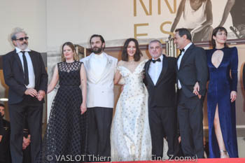 Gustave de Kervern, Madeleine Baudot, Pio Marmaï, Anaïs Demoustier, Pierre Salvadori, Gilles Lellouche,Vimala Pons  