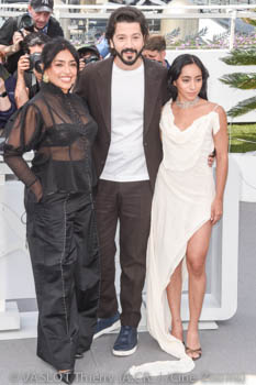 Adriana Paz, Diego Luna, Anna Diaz