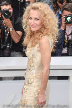 Gillian Anderson