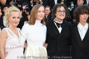 Gillian Anderson, Hannah Einbinder, Jane Schoenbrun, Brigette Lundy-Paine 
