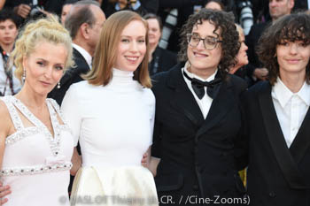 Gillian Anderson, Hannah Einbinder, Jane Schoenbrun, Brigette Lundy-Paine 