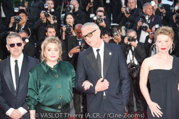 Alexandre Mallet-Guy, Catherine Deneuve, Vincent Cassel, India Hair 