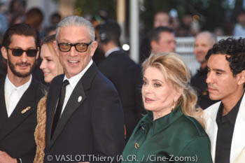 Pierre Niney, Virginie Efira, Alexandre Mallet-Guy, Catherine Deneuve, Vincent Cassel, India Hair 