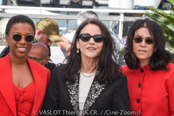 Samira Wiley, Julia Louis-Dreyfus, Abbi Jacobson
