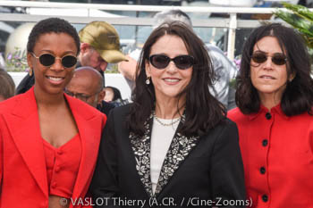 Samira Wiley, Julia Louis-Dreyfus, Abbi Jacobson