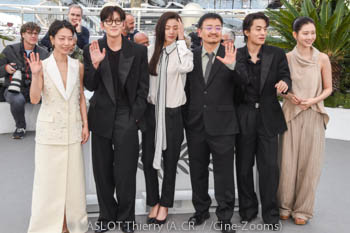 Kim Shin-rok, Ji Chang-wook, Jun Ji-hyun, Yeon Sang-ho, Koo Kyo-hwan, Shin Hyun-been 