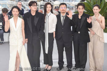 Kim Shin-rok, Ji Chang-wook, Jun Ji-hyun, Yeon Sang-ho, Koo Kyo-hwan, Shin Hyun-been 