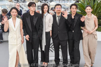 Kim Shin-rok, Ji Chang-wook, Jun Ji-hyun, Yeon Sang-ho, Koo Kyo-hwan, Shin Hyun-been 