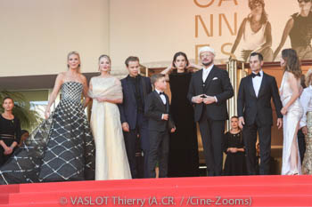 Olga Hoffmann, Kelly B. Eviston, Edouard Philipponnat, Clark Shotwell, Ella Bleu Travolta, John Travolta, Jason Berger, Amy Laslett 