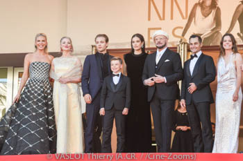 Olga Hoffmann, Kelly B. Eviston, Edouard Philipponnat, Clark Shotwell, Ella Bleu Travolta, John Travolta, Jason Berger, Amy Laslett 