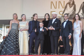 Olga Hoffmann, Kelly B. Eviston, Edouard Philipponnat, Clark Shotwell, Ella Bleu Travolta, John Travolta, Jason Berger, Amy Laslett 