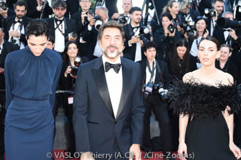 Isabel Pena, Javier Bardem, Victoria Luengo