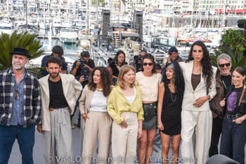 Eric Cantona, Mathias Minne, Sophie Garagon, India Hair, Avril Besson, Louise Giordano, Raya Martigny, Fanny Sidney, Julia Mingo, Christophe Audeguis Eric Cantona, Mathias Minne, Sophie Garagon, India Hair, Avril Besson, Louise Giordano, Raya Martigny, Fanny Sidney, Julia Mingo, Christophe Audeguis