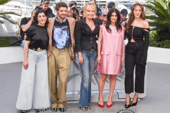 Mina Kavani, Niels Schneider, Clémentine Célarié, Géraldine Nakache, Monia Chokri