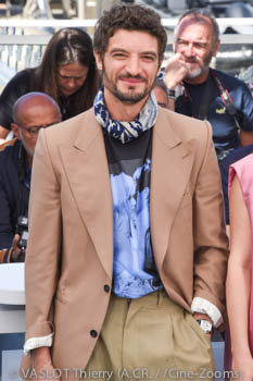 Niels Schneider
