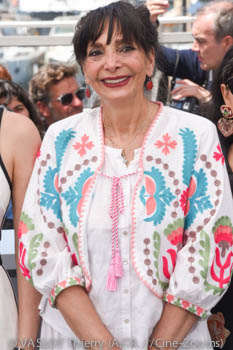 Manijeh Hekmat 