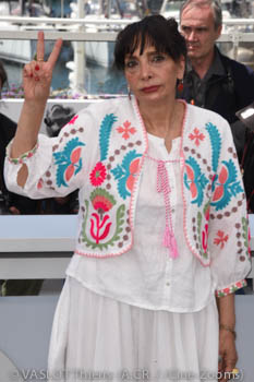 Manijeh Hekmat 