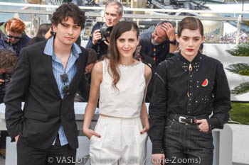 David Flores, Katharina Rivilis, Naomi Cosma