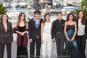 Giulia Schelhas, Rebecca Schulz, David Flores, Katharina Rivilis, Naomi Cosma, Bianca Dumais, Aurora Voegeli