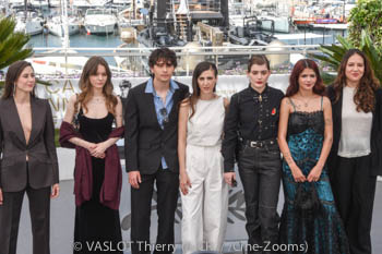 Giulia Schelhas, Rebecca Schulz, David Flores, Katharina Rivilis, Naomi Cosma, Bianca Dumais, Aurora Voegeli
