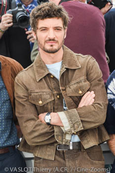 Niels Schneider