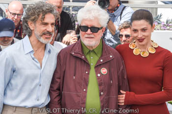 Leonardo Sbaraglia, Pedro Almodóvar, Bárbara Lennie 