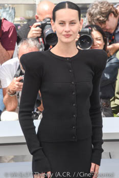 Milena Smit
