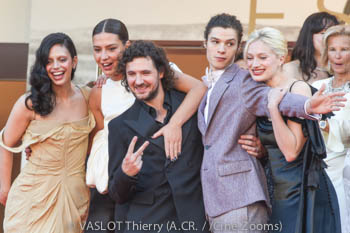 Noée Abita, Adèle Exarchopoulos, Vincent Lacoste, Paul Kircher, Nadia Tereszkiewicz 