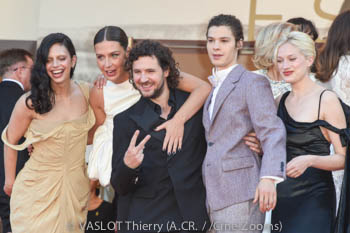 Noée Abita, Adèle Exarchopoulos, Vincent Lacoste, Paul Kircher, Nadia Tereszkiewicz 
