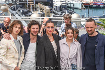 Paul Kircher, Vincent Lacoste, Adèle Exarchopoulos, Malou Khebizi, Alban Lenoir 