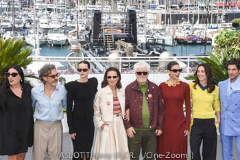 Rossy De Palma, Leonardo Sbaraglia, Milena Smit, Aitana Sánchez-Gijón, Pedro Almodóvar, Bárbara Lennie, Victoria Luengo, Quim Gutiérrez
