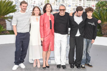 Yuriy Zavalnyouk, Varvara Shmykova, Iris Lebedeva, Andrey Zvyagintsev, Dmitriy Mazurov and Boris Kudrin