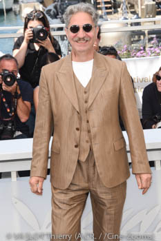 Simon Abkarian